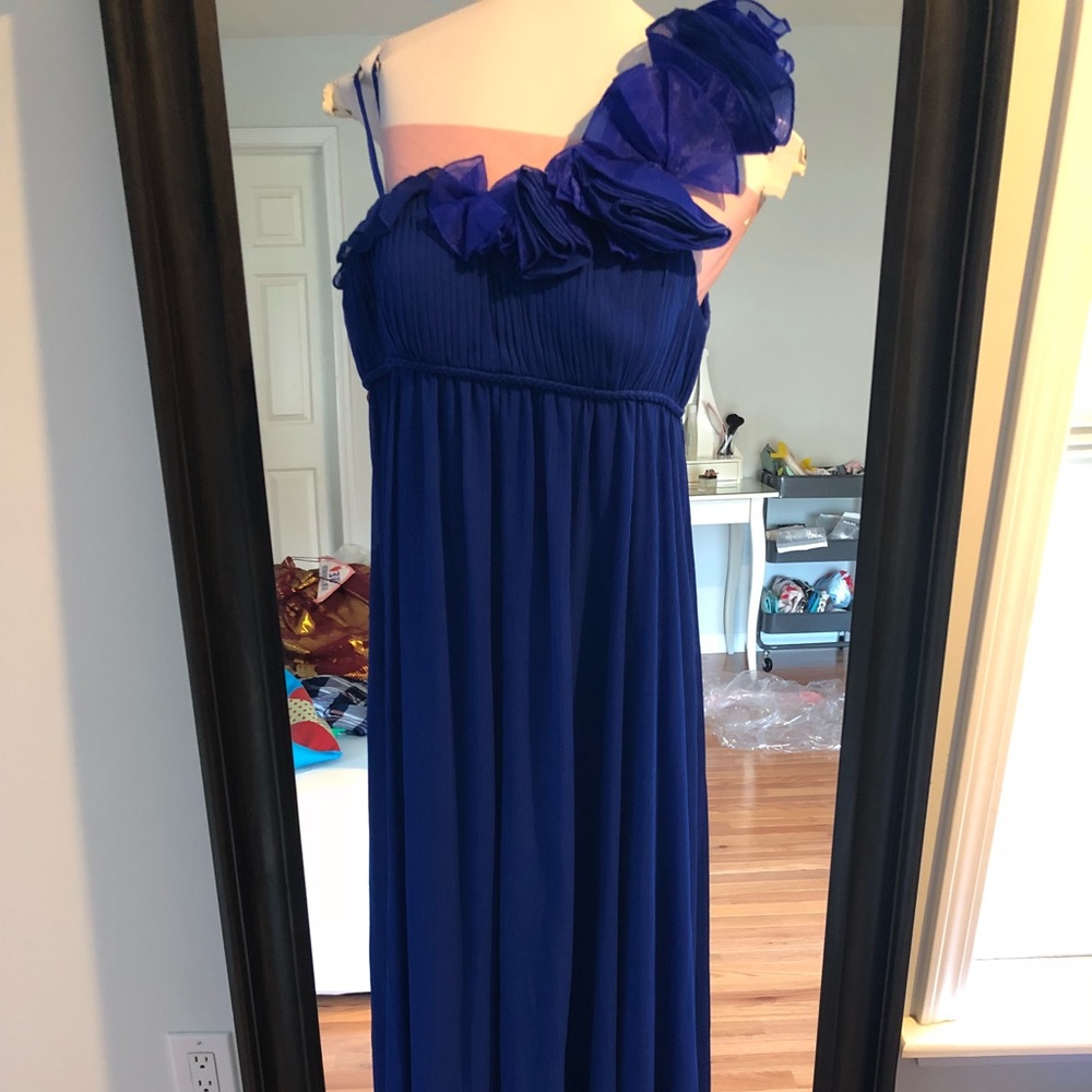 One shoulder flower gown